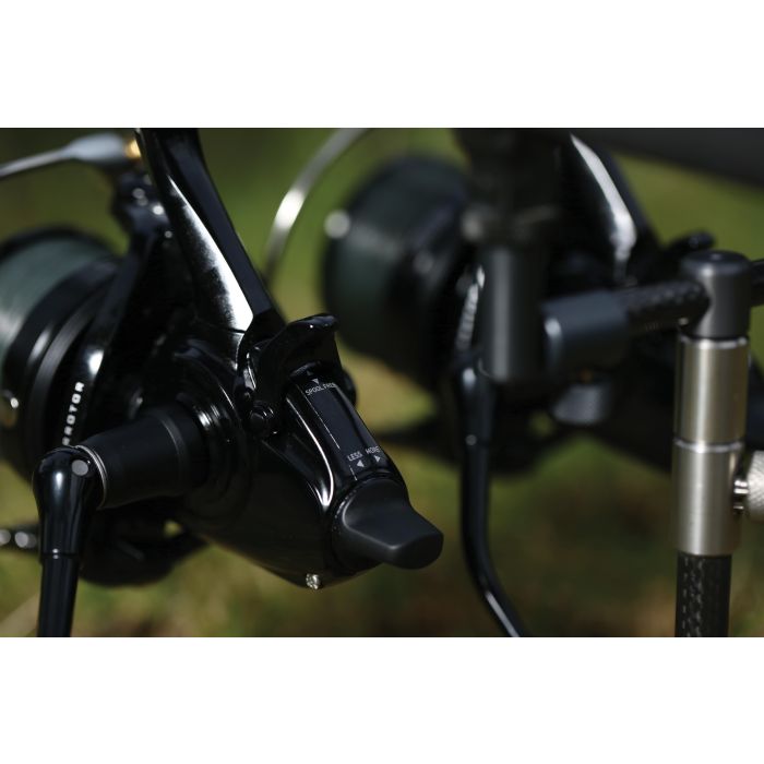 Daiwa Emblem BR25A Reel In Use 4
