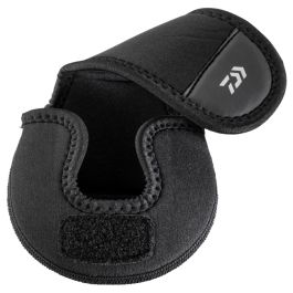 Daiwa Neoprene Reel Cover For Baitcasting Reels