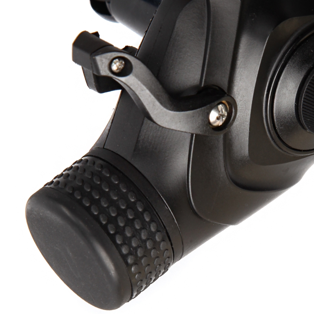 Daiwa Regal BR Reel Close Up 5
