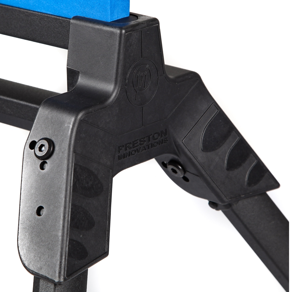 Preston Competition Pro Roost Standard Close Up 1