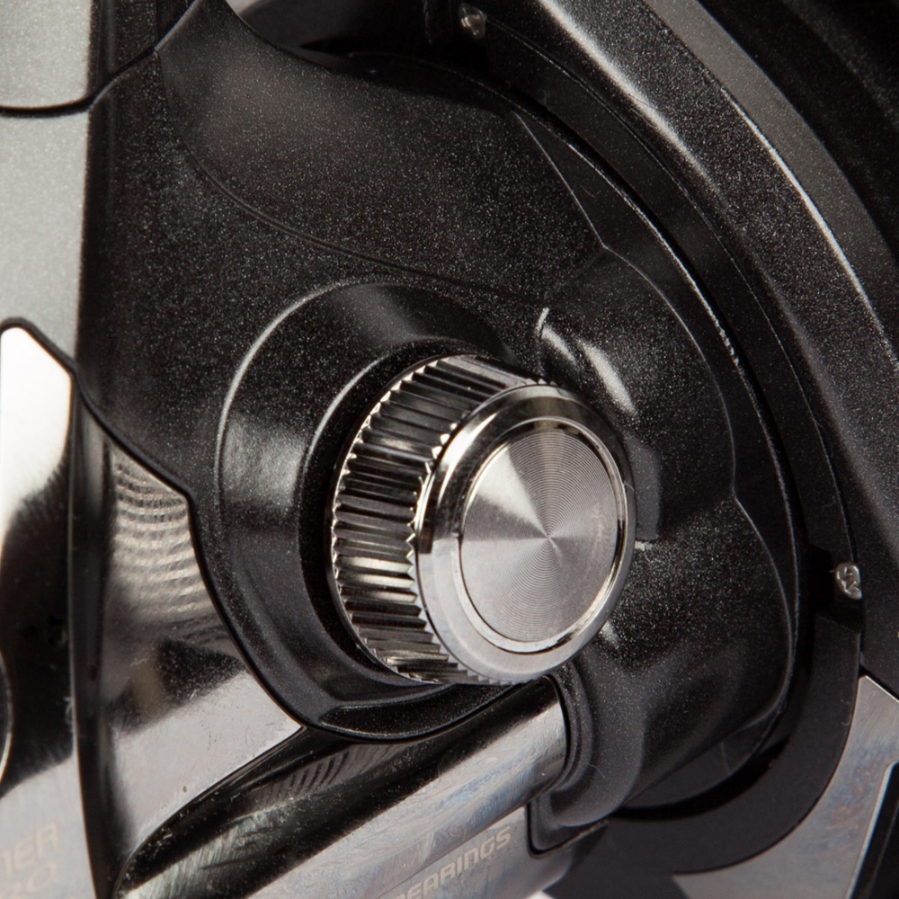 Shimano Baitrunner X-Aero RA Reel 8000 Close Up 6